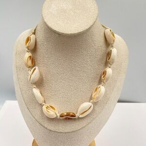 VTG Boho Natural Cowrie Shell Necklace Gold Accent Bead Beach Nautical Choker